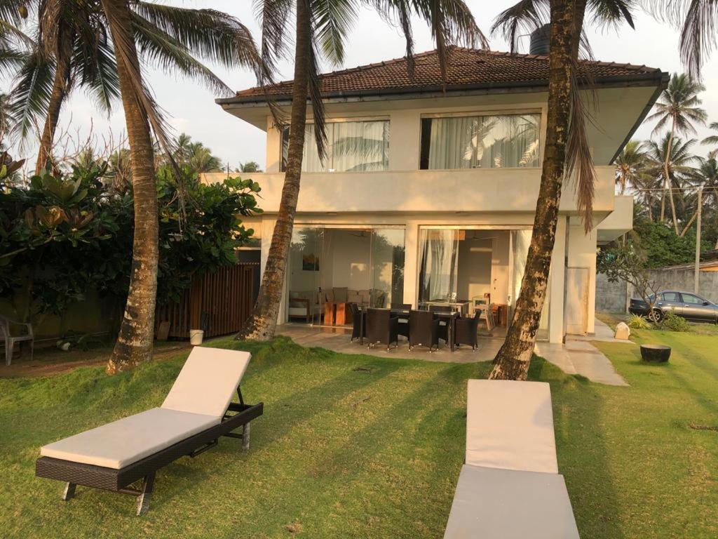 The Beach House Амбалангода Экстерьер фото